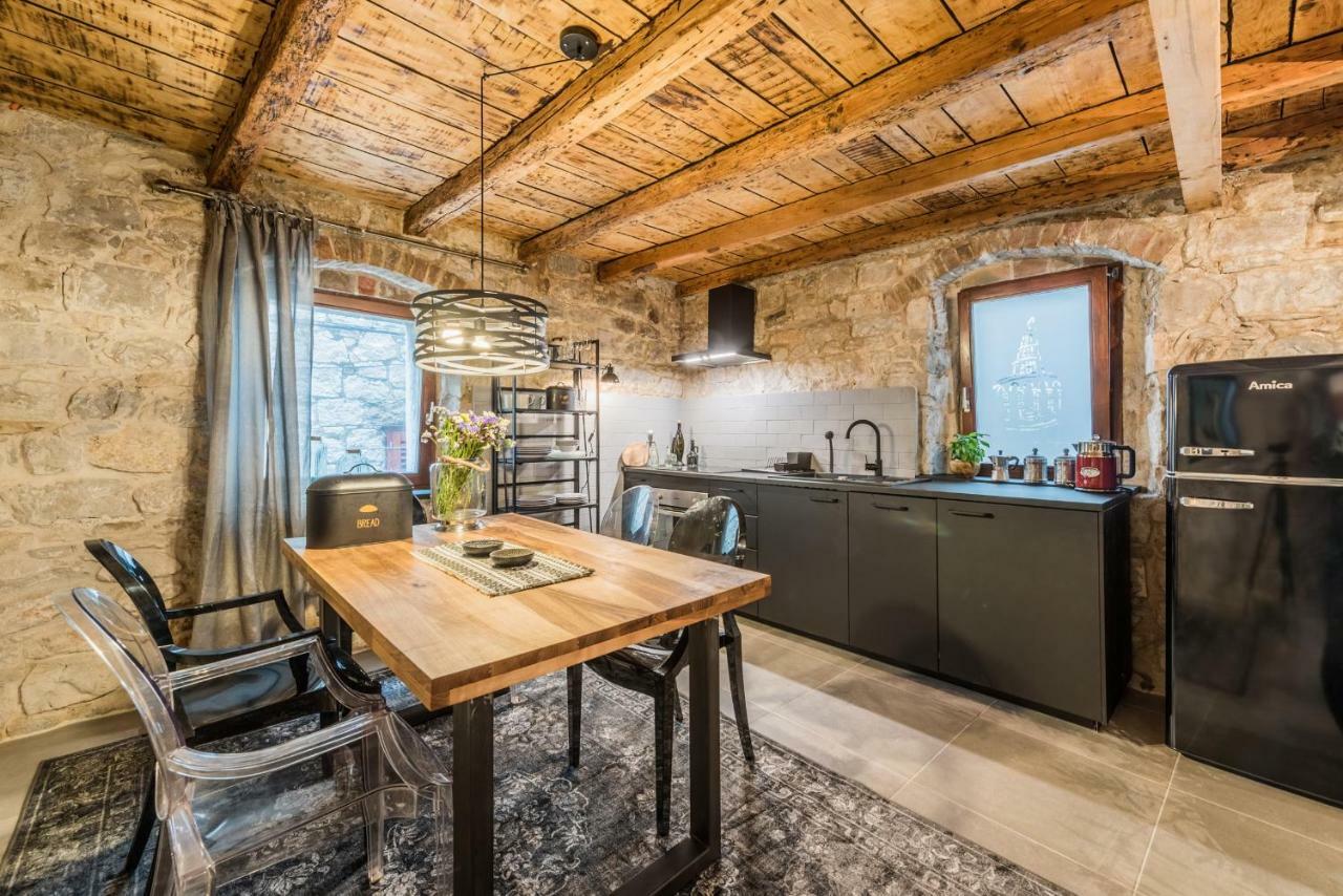 Appartement Livo Disno 12 à Split Extérieur photo